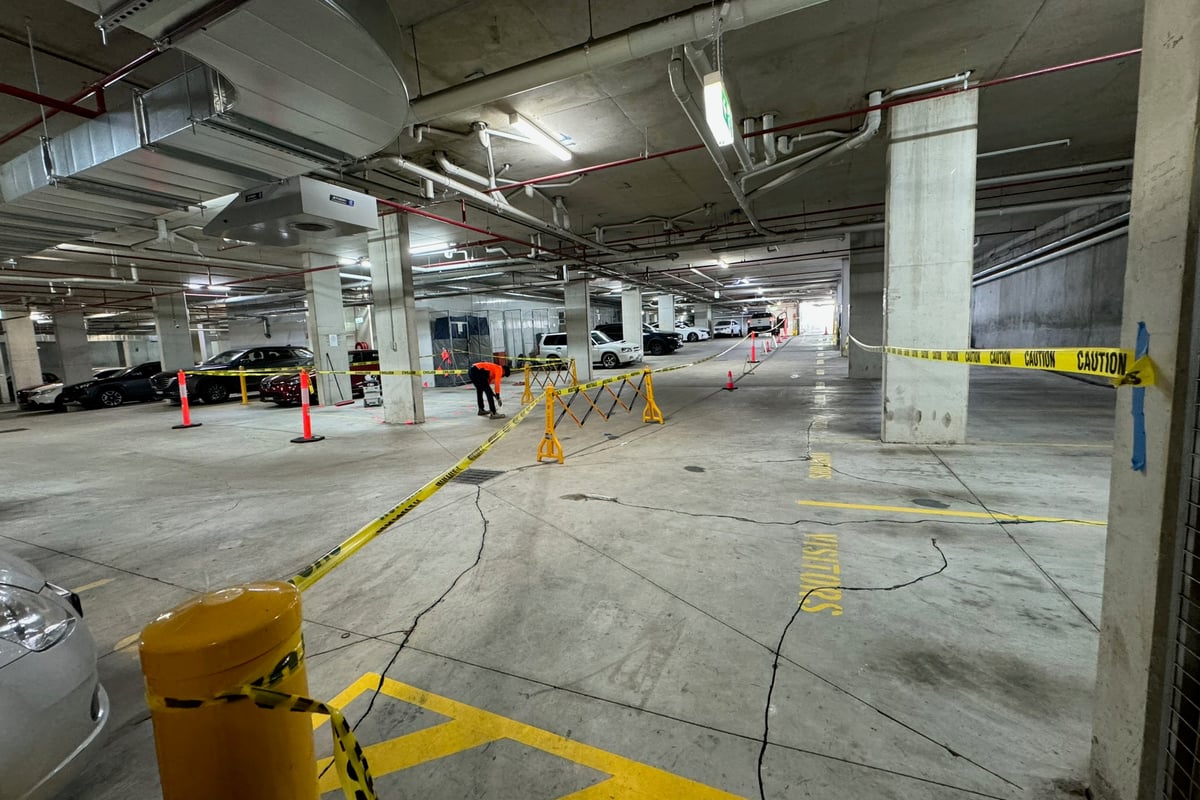 Epoxy resin injection process for slab crack repair