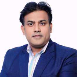 mass-communication-students-anchoring-and-public-speaking