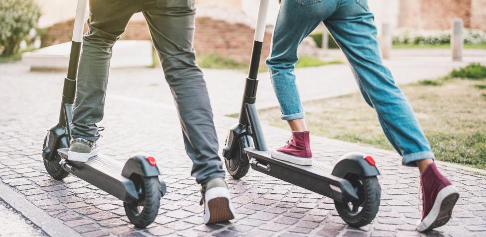 Los peligros del patinete eléctrico y cómo conducirlo con seguridad