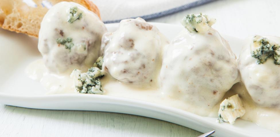 Cómo preparar una salsa roquefort en el microondas a toda velocidad