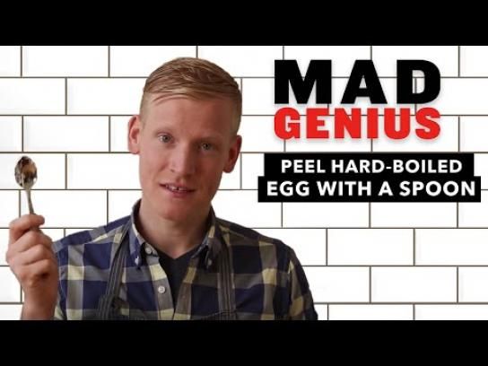 Cuatro maneras infalibles de pelar un huevo duro sin que se rompa