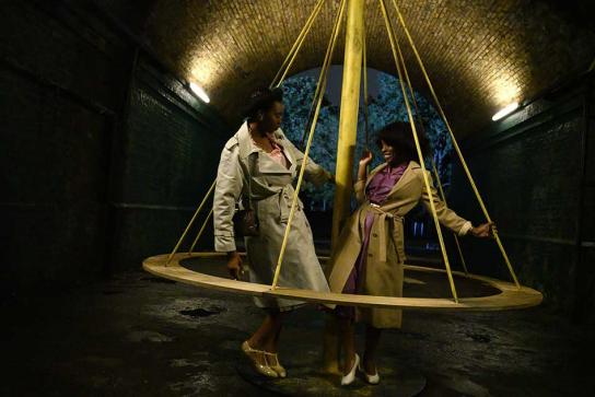 Todos los retratos de Gloria Steinem, icono del feminismo