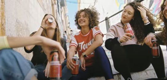 Así se logró revivir a Lola Flores para el anuncio de Cruzcampo