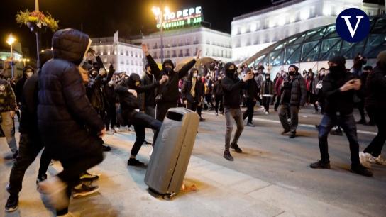 Ayuso pide el cese de Iglesias tras los disturbios por el encarcelamiento de Hasél