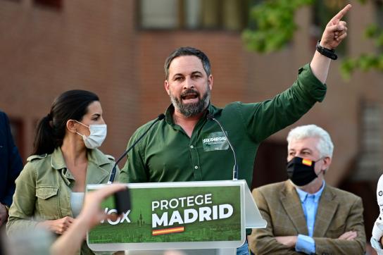 Los incidentes de Vallecas empujan a Madrid a una campaña de riesgo