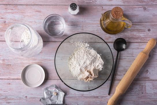 Cómo preparar este sencillo y versátil pan de pita casero