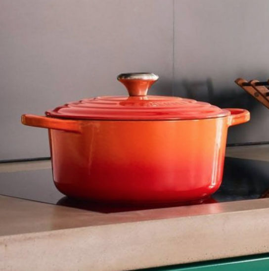 10 Ofertas de Le Creuset de verano: desde parrillas hasta ollas con garantía de por vida