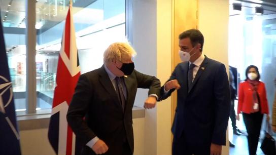 Primera toma de contacto entre Sánchez y Biden en la cumbre de la OTAN