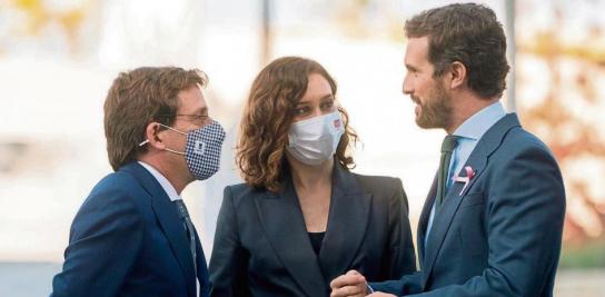 Casado maniobra para controlar el PP de Madrid y contener a Ayuso