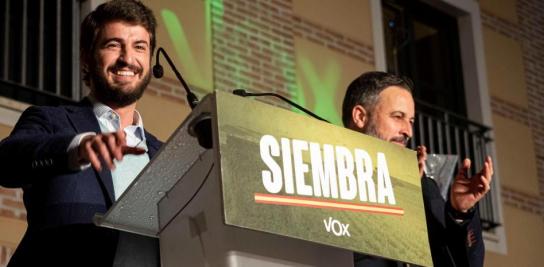 Abogado, campeón de debate y con un Twitter machista y homófobo, así es Juan García-Gallardo