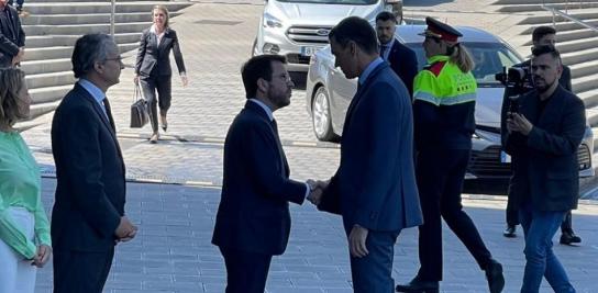 Los espías y la caja de Pandora