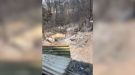 Los Bombers estabilizan el incendio del Pont de Vilomara