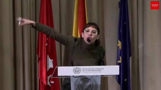 Ayuso, una "alumna ilustre", pero 'non grata', en la Complutense