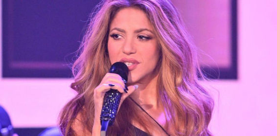 El desorbitado precio del look de Shakira en el show de Jimmy Fallon