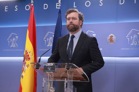 Espinosa de los Monteros abandona la primera línea de Vox tras el distanciamiento con la cúpula