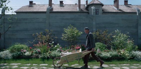 La Zona de Interés, Ferrari y Cristóbal Balenciaga: las películas y series históricas que se estrenan este mes