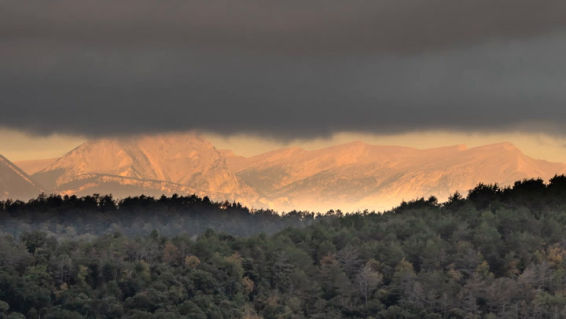 El sombrero otoñal del Pedraforca