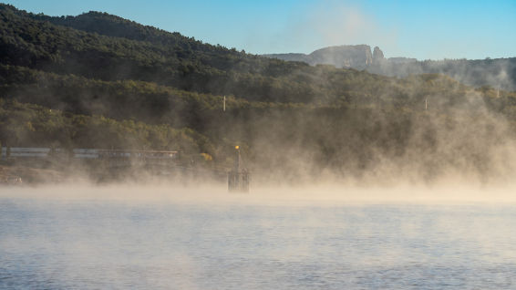 El humeante pantano de Sau