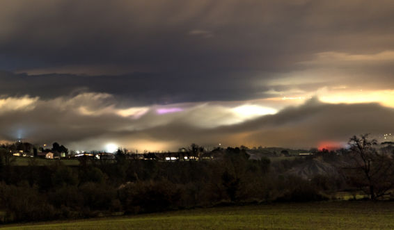 Los colores de la niebla en el valle del Ter