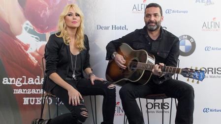 Carolina Cerezuela y Jaume Anglada en una presentación.&nbsp; (Photo by Eduardo Parra/Getty Images)