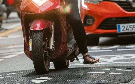 Nuevos reductores de velocidad instalados en algunas calles de la Ciudad Condal 