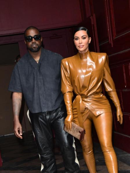Kanye West y Kim Kardashian en París