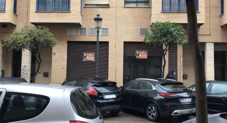 Local comercial en alquiler en una calle de la ciudad de València