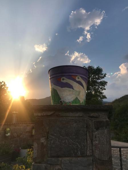 Puesta de sol en Mas Can Cels, en Sant Pau de Seguríes.