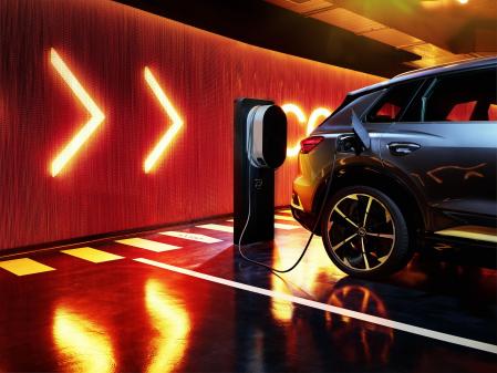 El Gobierno subvenciona la compra de un coche eléctrico a través del Plan Moves III&nbsp;