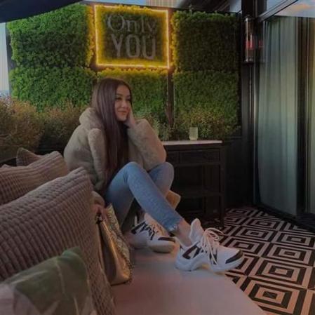 Julia Janeiro presume en Instagram de sus carísimas zapatillas que cuestan 850 euros