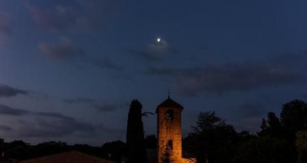 Conjunción de la Luna con Júpiter vista desde Sant Martí Sescorts.
