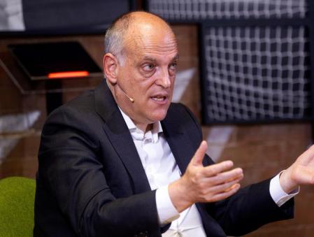 GRAF2415. MADRID, 17/06/2021.- El presidente de LaLiga, Javier Tebas, durante su participación en el foro 'EFE Sport Business Days' que organizan la Agencia EFE y Best Option Media sobre la industria en el deporte, este jueves en Madrid. EFE/ Javier Liaño