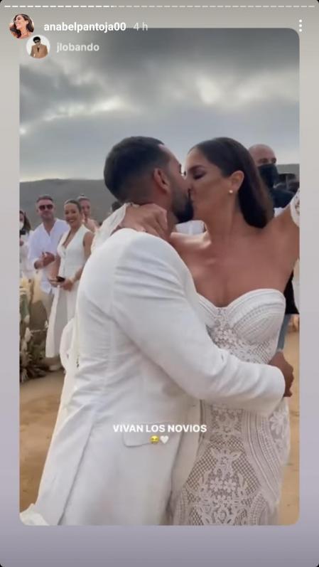 Anabel Pantoja y Omar Sánchez en su boda