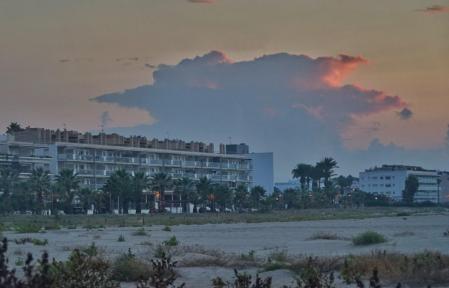 Amanecer en Cubelles.