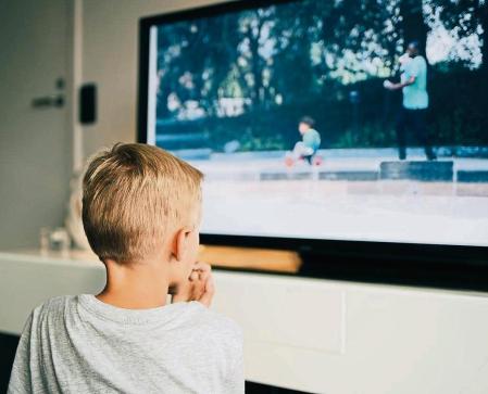 Ver contenido educativo mejora el lenguaje