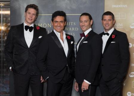 Marín, segundo por la izquierda, junto a sus compañeros de 'Il divo'