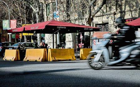 Foto XAVIER CERVERA 30/12/2021 imatge de l'article del Sagarra : rodejada de New Jerseys 