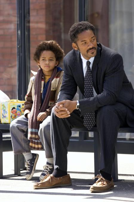 Will Smith junto a su hijo Jaden Smith en la película En busca de la felicidad, donde interpretó ese mismo parentesco
