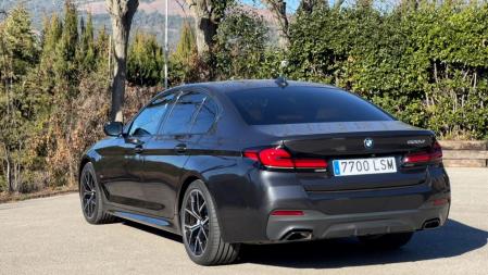 El Serie 5 sigue siendo una de las berlinas de referencia entre los sedán premium de nuestro mercado.