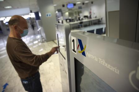 Agencia Tributaria, delegación de plaza Letamendi, en Barcelona