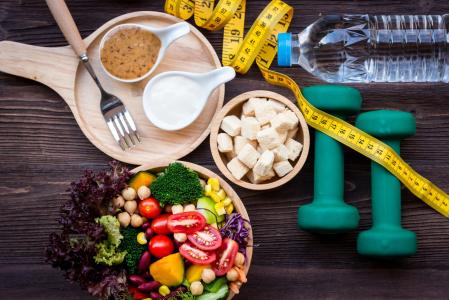 Nutrición personalizada y ejercicio para bajar de peso