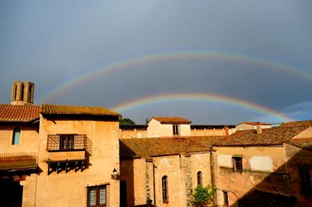Arco iris doble en el monasterio de Pedralbes.