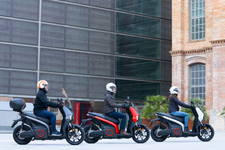Seat Mó comercializa motos eléctricas y ofrece un servicio de motosharing