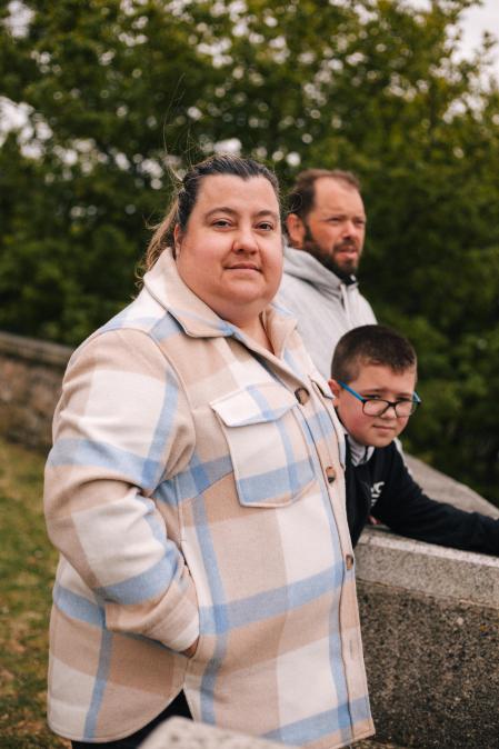 El programa cuenta con la colaboración de más de 400 entidades sociales que trabajan en red y que atienden de forma directa a las familias como la de Xela