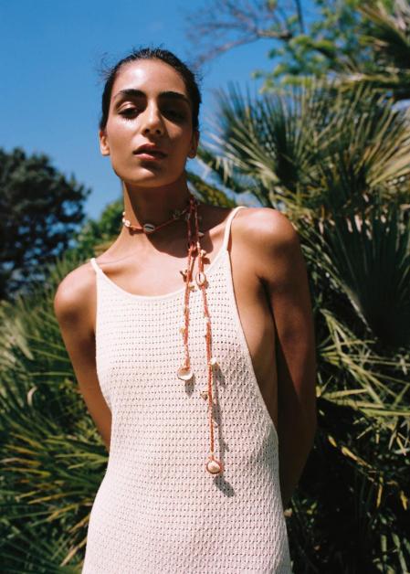 Collar de conchas de Mango