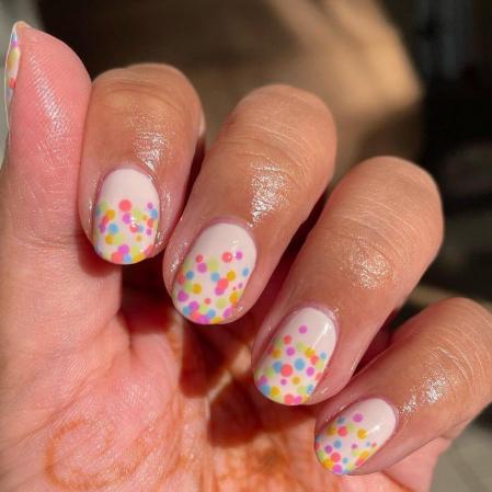 Imagen de un diseño con topos muy fácil de hacer en casa