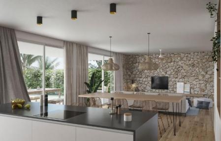 Interior de una de las villas en Cala Blanca