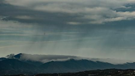 Cortina de lluvia en el Puigsallança.