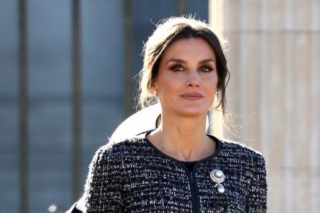 La reina Letizia con el broche de perlas y diamantes en la Pascua Militar de 2019