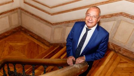 Enric Juliana entrevista a Jean-Michel Casa, embajador de la República Francesa en España